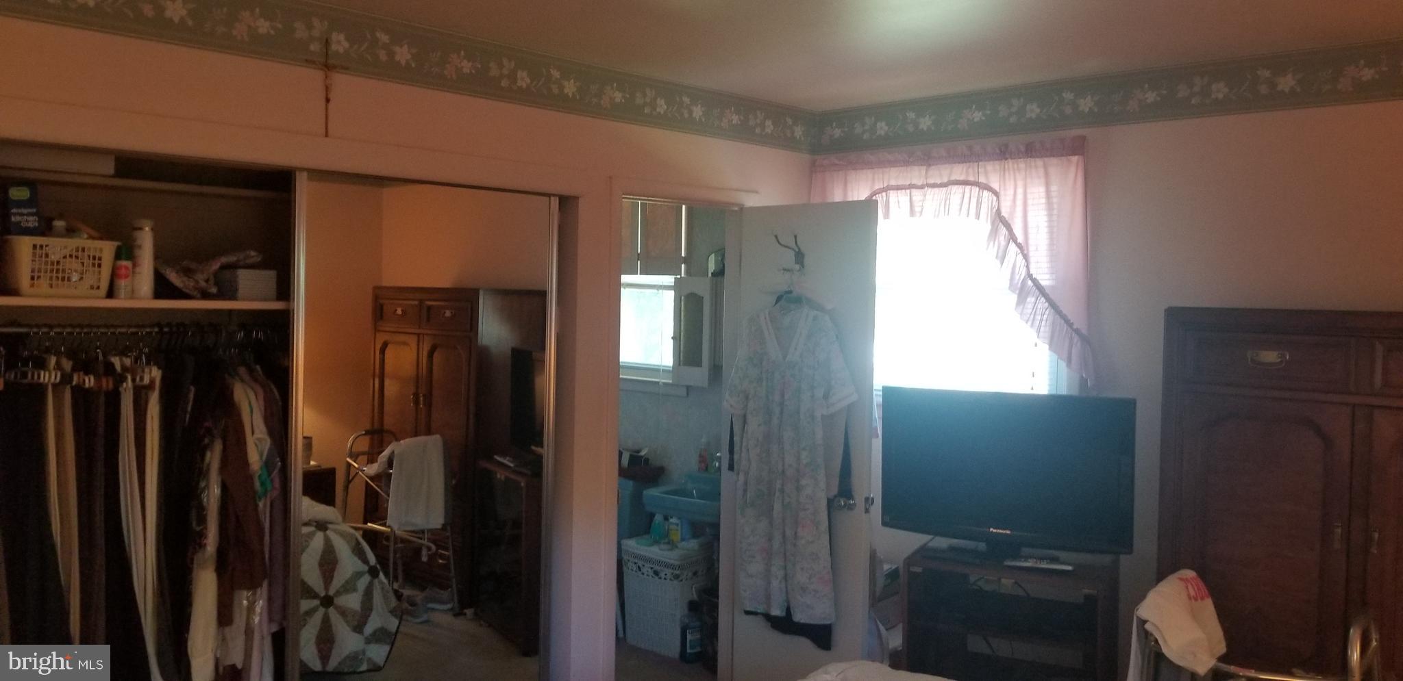420 Howard Road Cherry Hill, NJ 08034 - Photo 16 of 24
