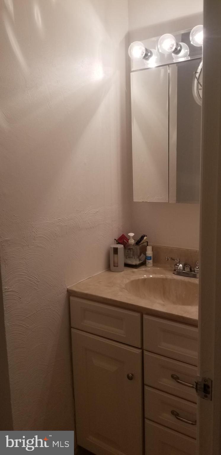 420 Howard Road Cherry Hill, NJ 08034 - Photo 20 of 24