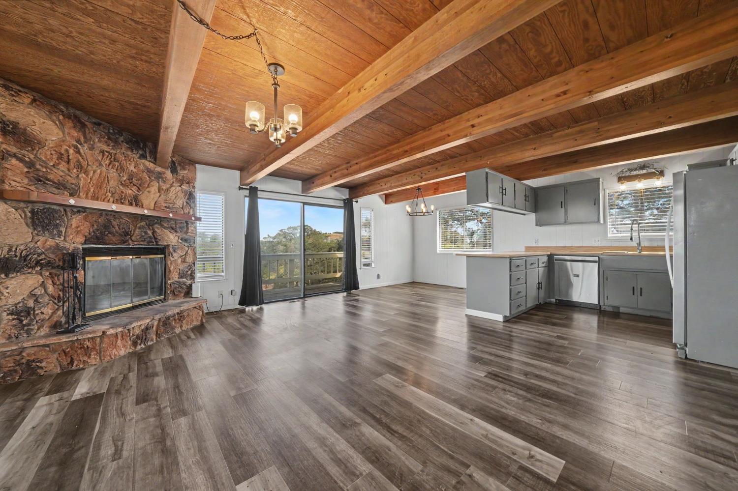 4474 Dunn Road Valley Springs, CA 95252 - Photo 4 of 46 Gallery Image 4