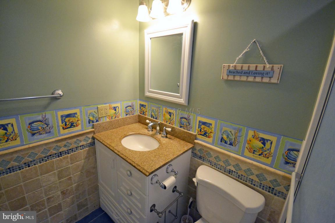 717 Rusty Anchor Road, Unit 11 Ocean City, MD 21842 - Photo 24 of 34 Gallery Image 24
