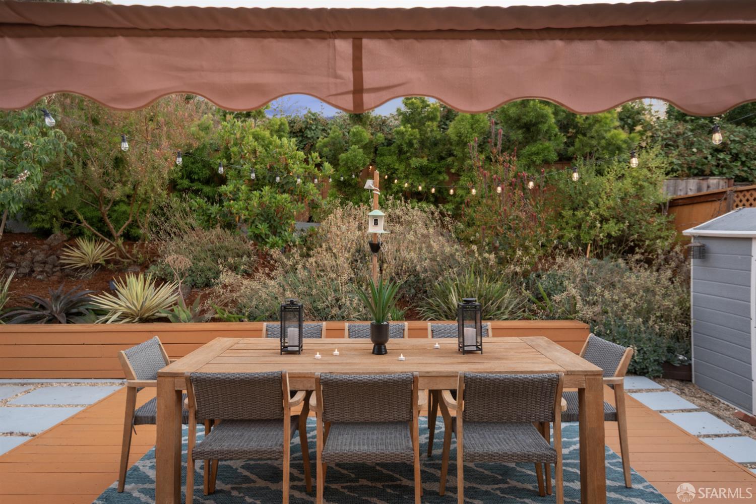 18623 Laredo Road Castro Valley, CA 94546 - Photo 14 of 44 Gallery Image 14