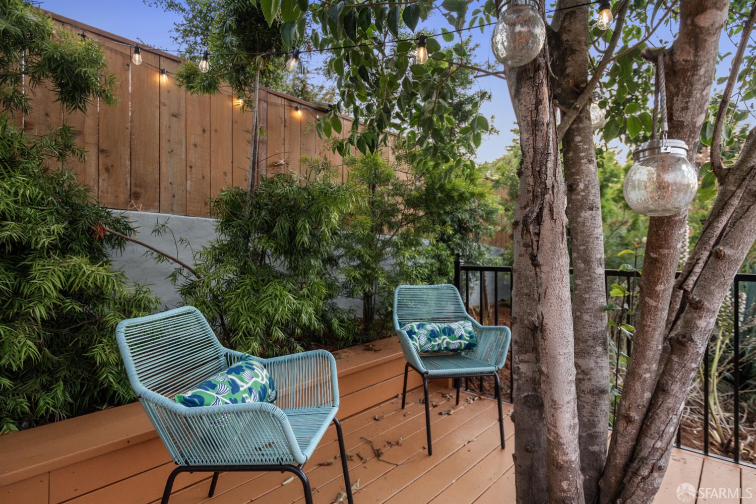 18623 Laredo Road Castro Valley, CA 94546 - Photo 21 of 44 Gallery Image 21