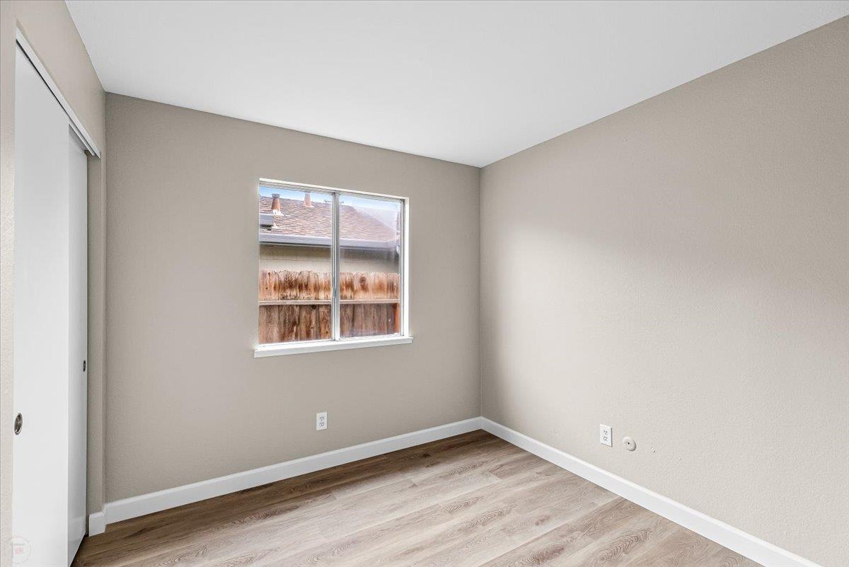 435 West Clover Road Tracy, CA 95376 - Photo 18 of 27