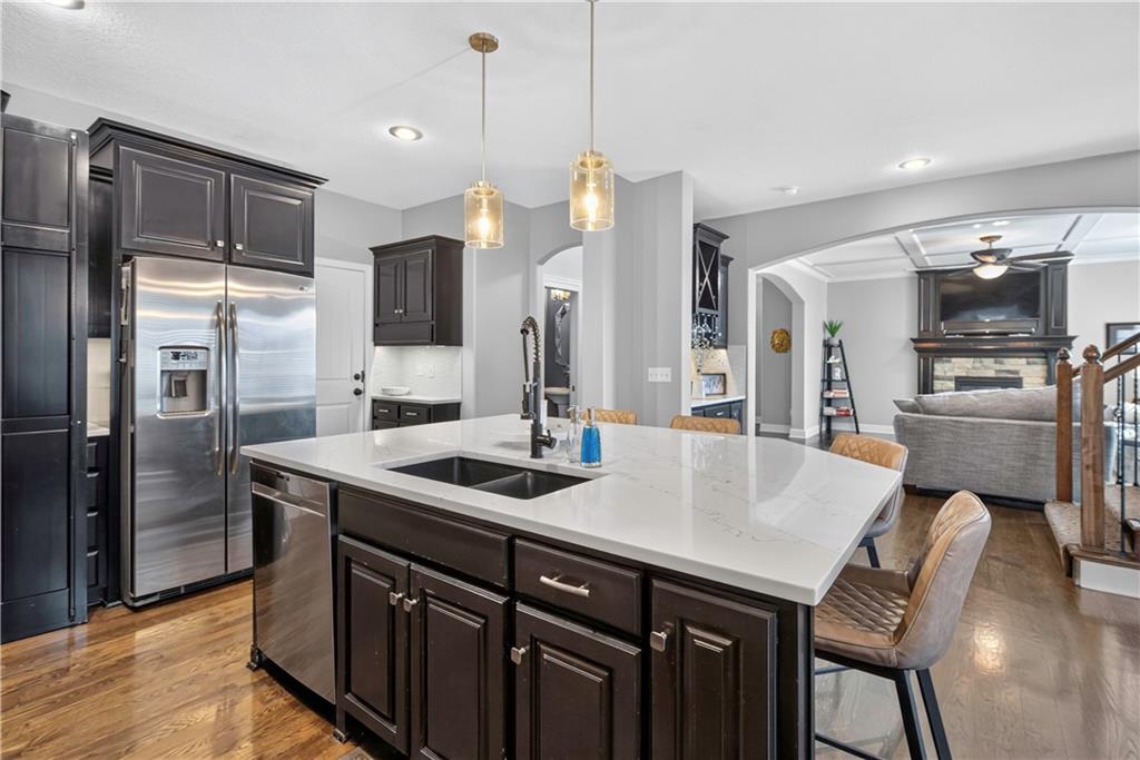 12168 South Valley Road Olathe, KS 66061 - Photo 14 of 62 Gallery Image 14