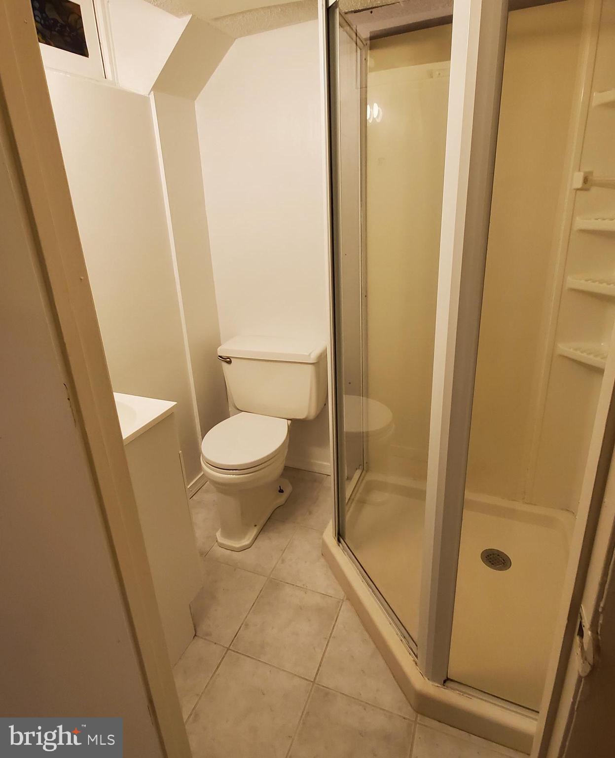 3616 Greenvale Road Baltimore, MD 21229 - Photo 14 of 19 Basement Bath