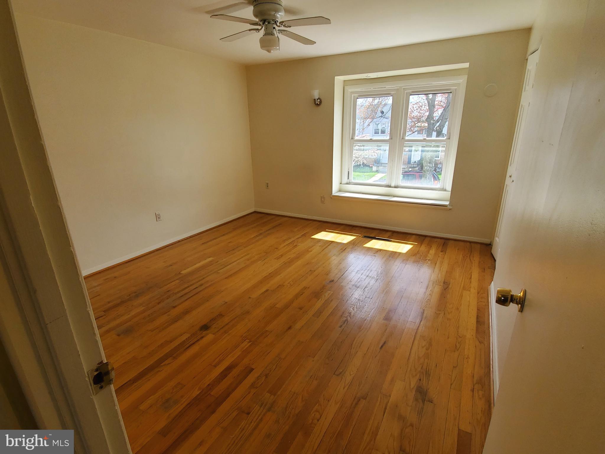 3616 Greenvale Road Baltimore, MD 21229 - Photo 16 of 19 Master Bedroom