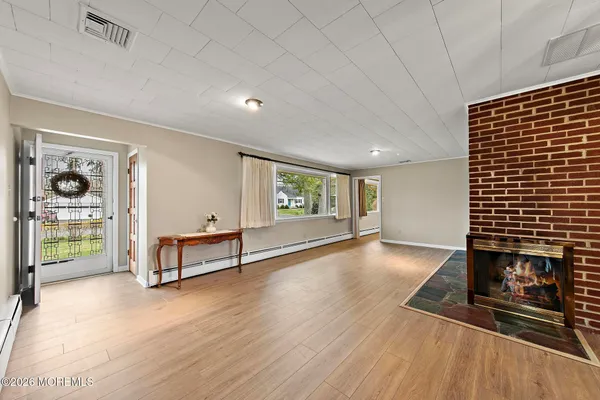$4,300 | 14 Swan Avenue, Rumson, NJ 07760