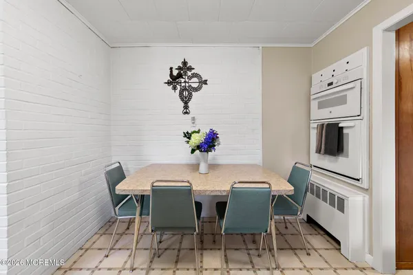 $4,300 | 14 Swan Avenue, Rumson, NJ 07760
