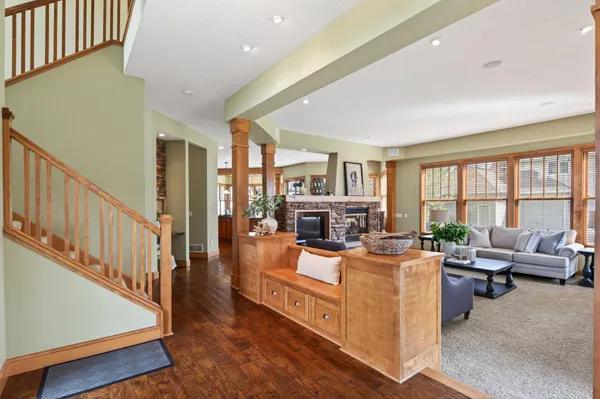 $800,000 | 13212 Danner Path, Rosemount, MN 55068