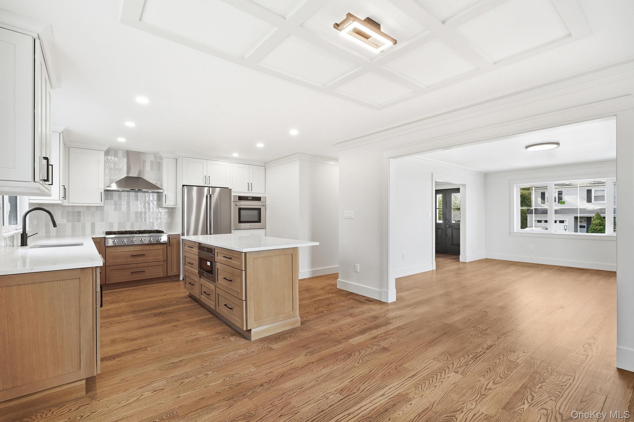 54 Lindbergh Avenue Rye, NY 10580 - Photo 6 of 28