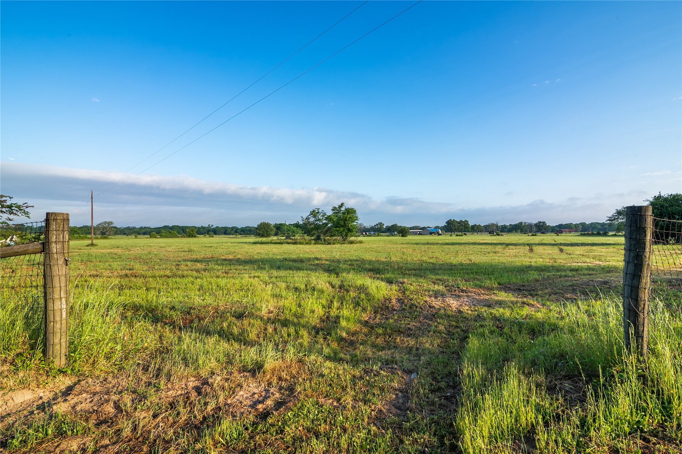 36622 Tompkins Road Hempstead, TX 77445 - Photo 12 of 46 a view of an ocean from a balcony