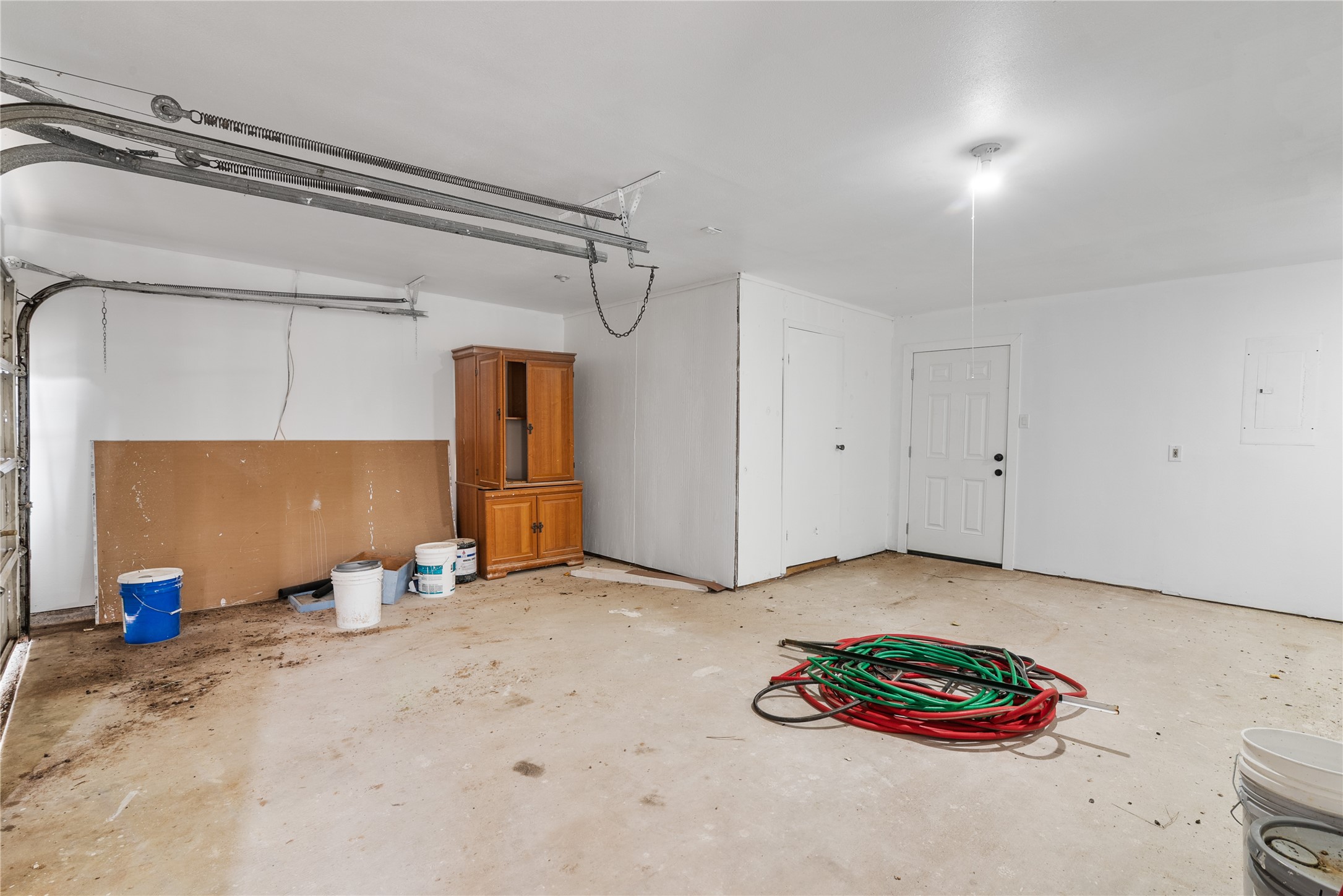 36622 Tompkins Road Hempstead, TX 77445 - Photo 34 of 46 a view of room with toys