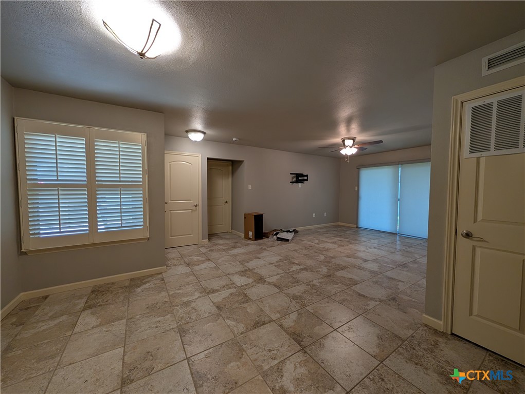 551 Terminal Loop Road, Unit D5 McQueeney, TX 78123 - Photo 8 of 44