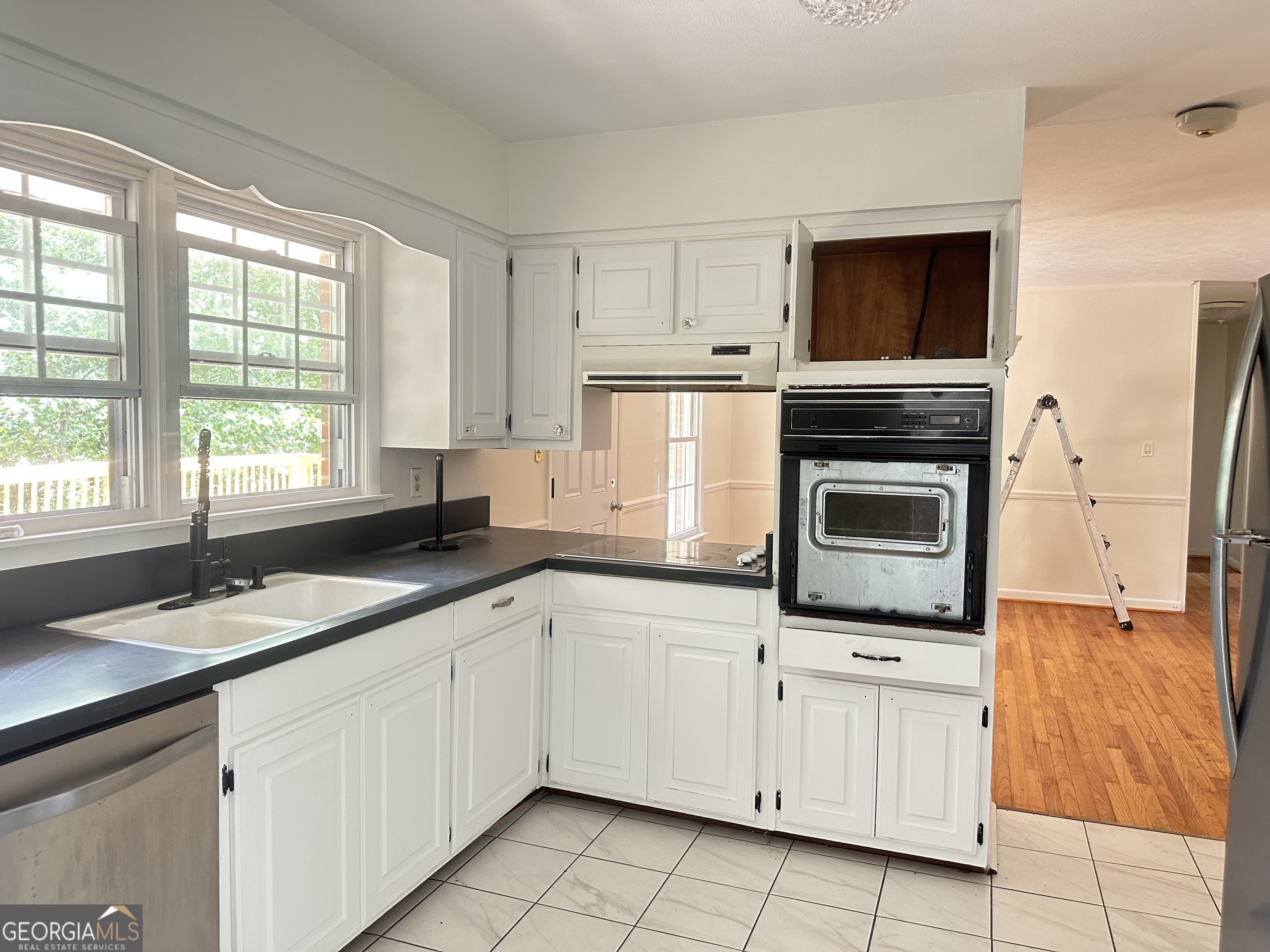 6899 Scenic Heights Road Manchester, GA 31816 - Photo 9 of 9 Brand New Oven ordered