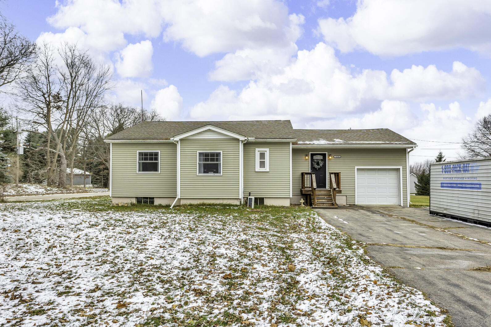 18530 Bush Road Chelsea, MI 48118 - Photo 2 of 51 0N0A2108
