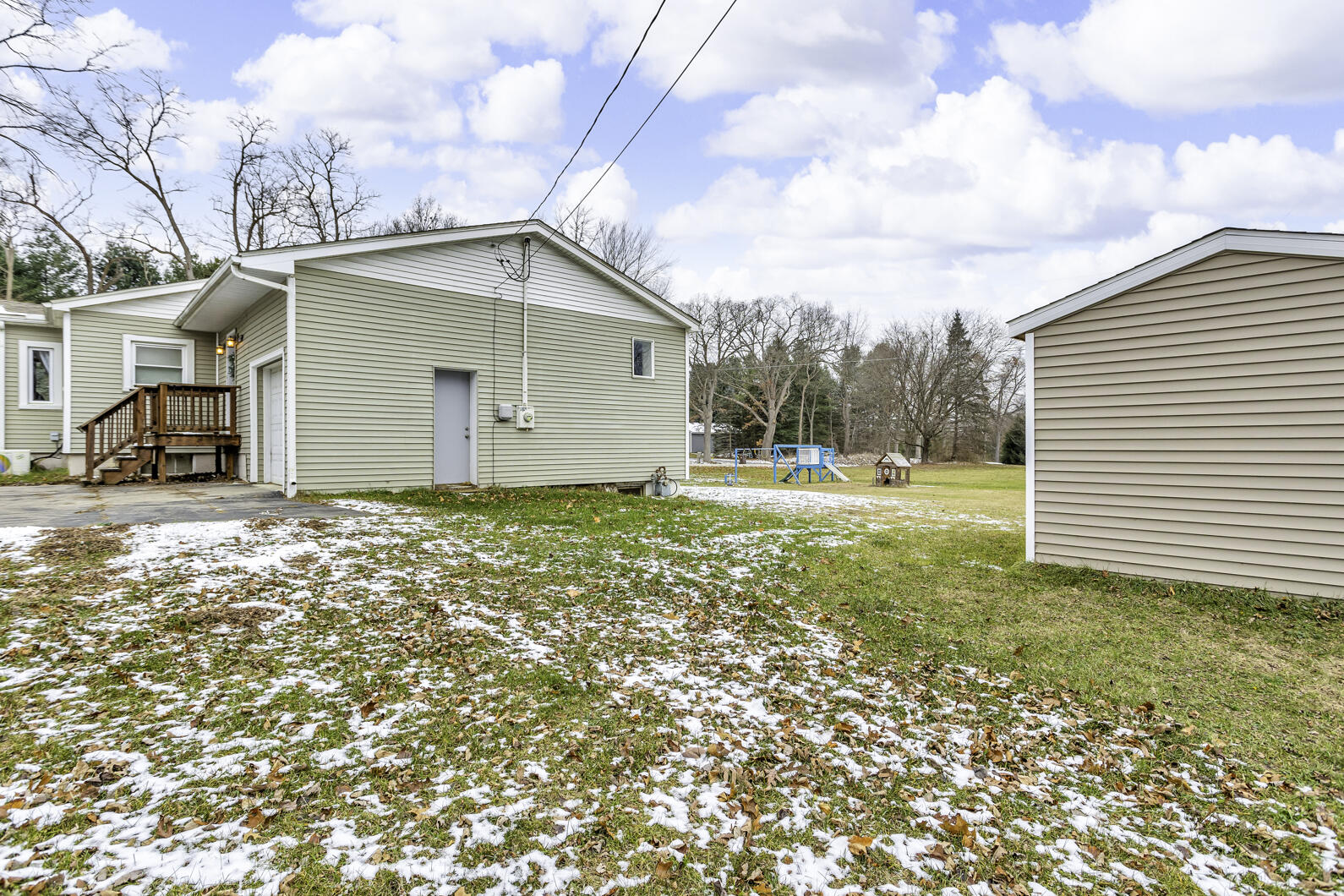 18530 Bush Road Chelsea, MI 48118 - Photo 5 of 51 0N0A2111