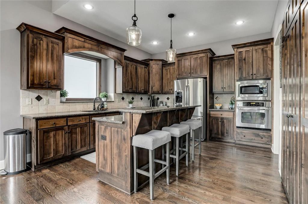 10941 South Barth Road Olathe, KS 66061 - Photo 8 of 40 Gallery Image 8