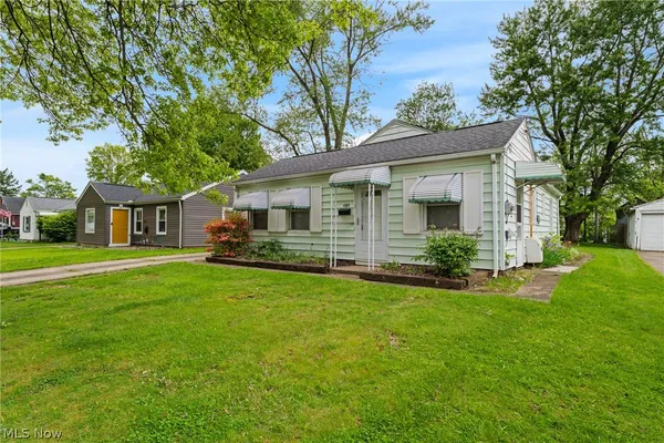 $134,900 | 485 Grosvenor Avenue Northwest, Massillon, OH 44647
