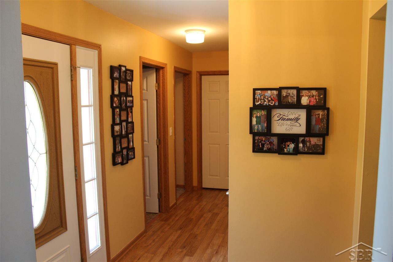 12770 Birch Run Road Birch Run, MI 48415 - Photo 8 of 28 31319934-7.JPG