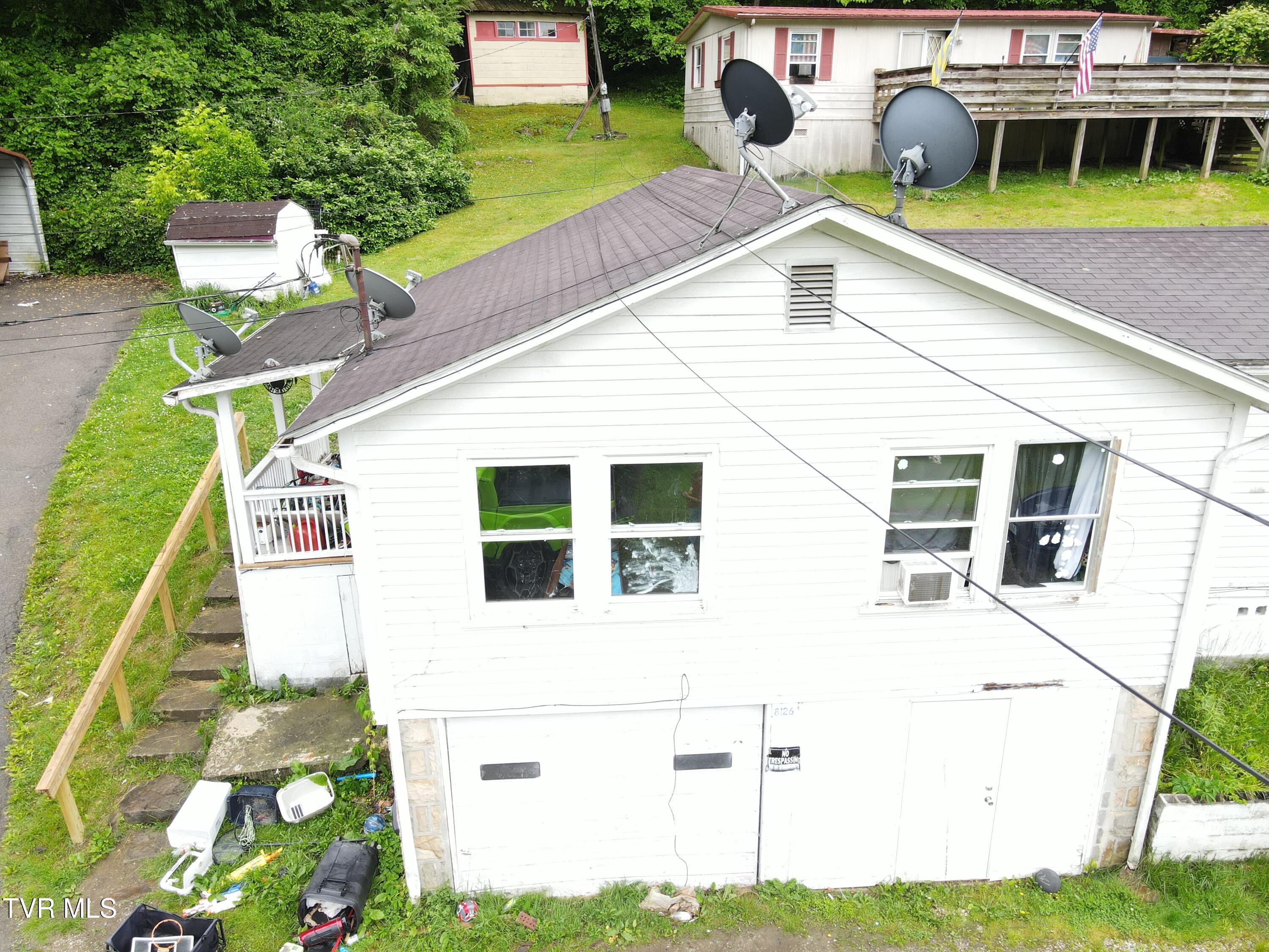 8126 South River Road Pound, VA 24279 - Photo 18 of 35 DJI_0561