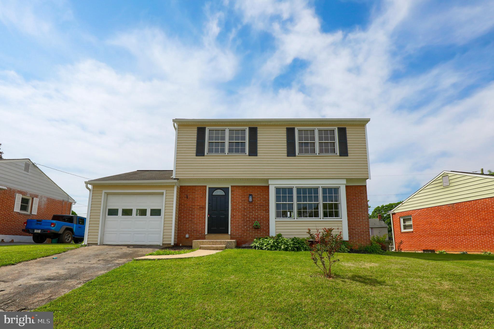 1614 Glenn Road Lancaster, PA 17601 - Photo 1 of 29 Gallery Image 1