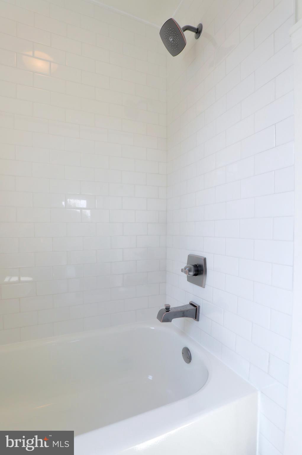 1614 Glenn Road Lancaster, PA 17601 - Photo 21 of 29 Gallery Image 21