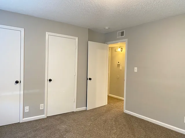 $825 | 421 Alma Lane, Unit F, Clarksville, TN 37043