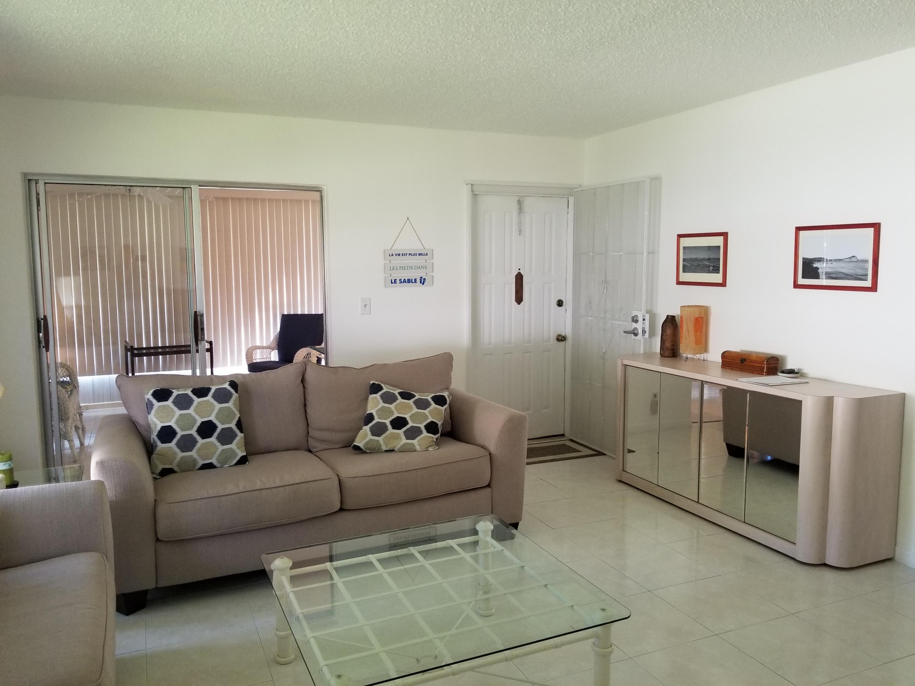 1300 High Point Place South, Unit D Delray Beach, FL 33445 - Photo 2 of 12 20191029_110459