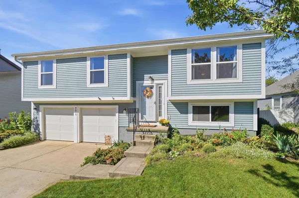 $329,900 | 8650 Cadet Drive South, Galloway, OH 43119