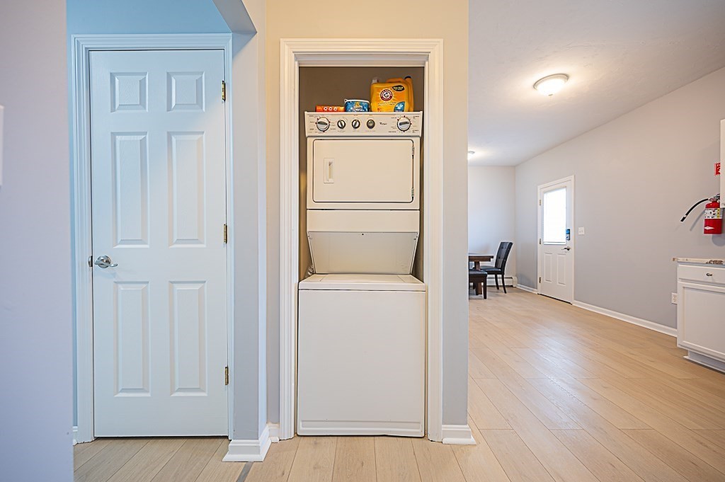 53 B Prospect Street Worcester, MA 01605 - Photo 4 of 16