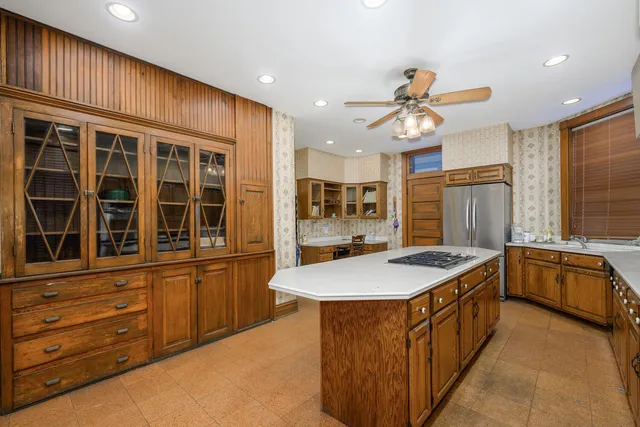 $950,000 | 548 West Oakdale Avenue, Chicago, IL 60657