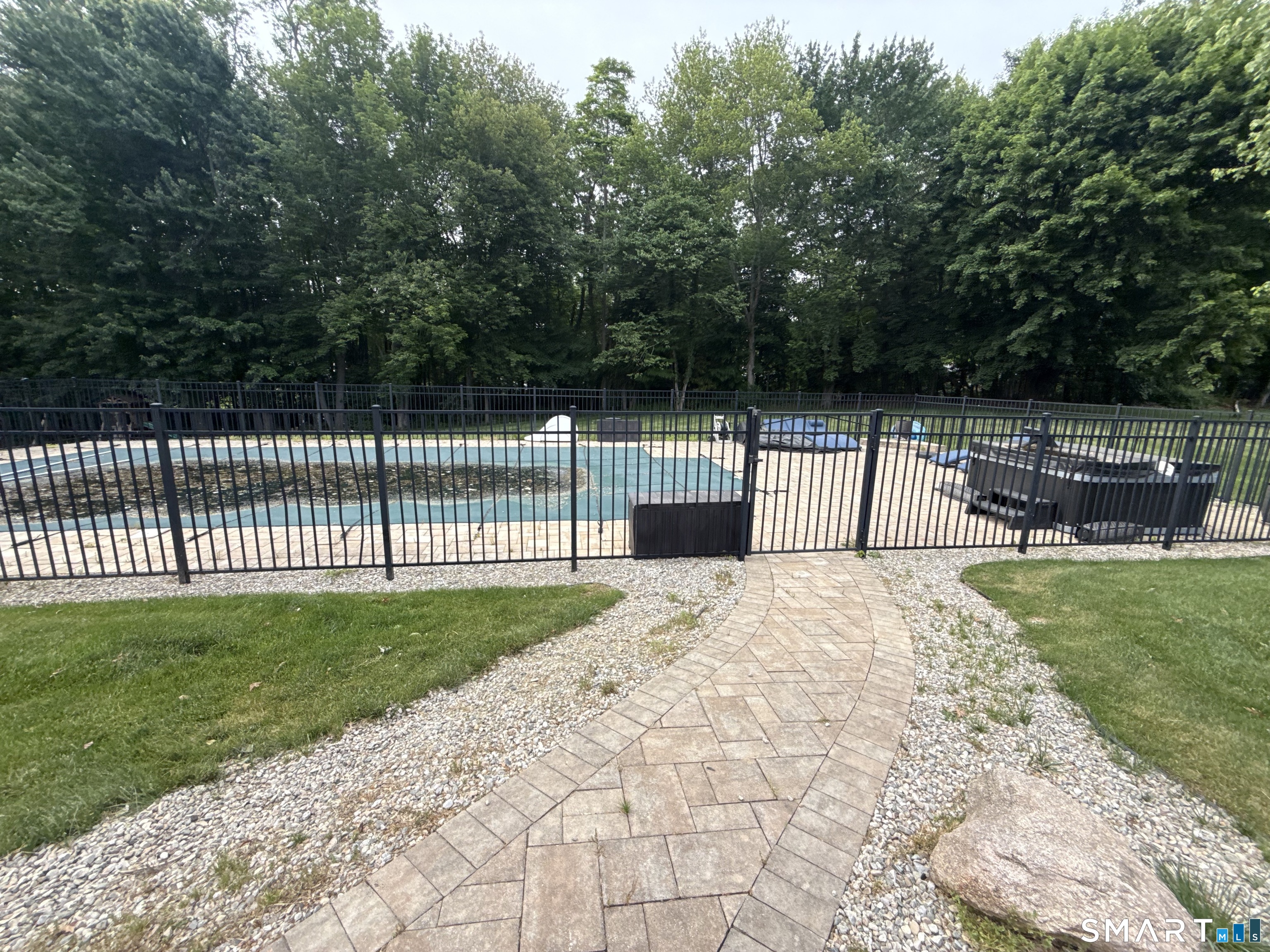 23 Welch Road North Haven, CT 06473 - Photo 32 of 36