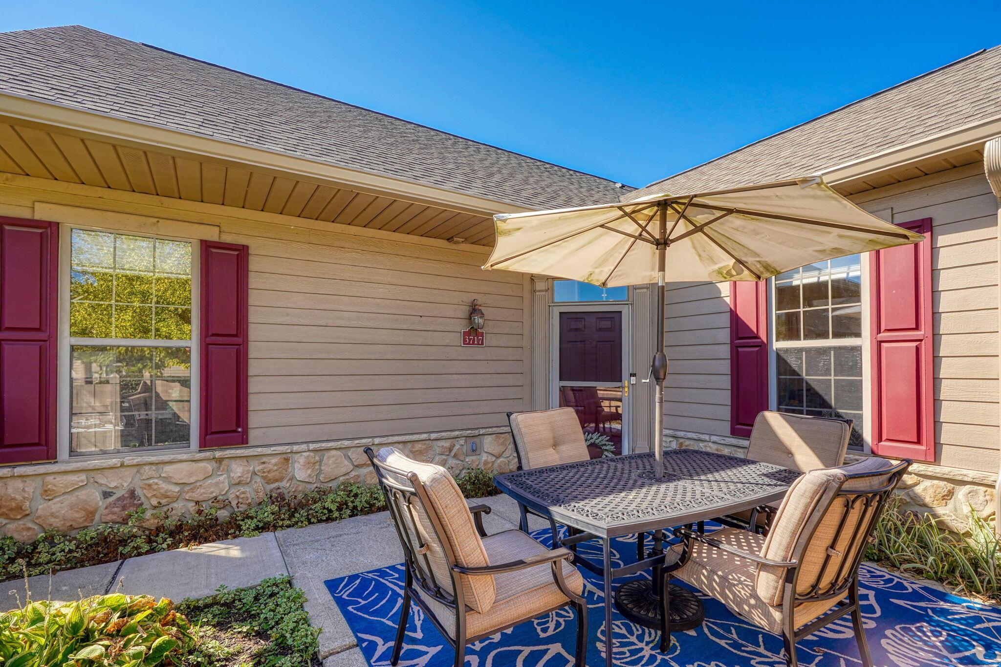 3717 Stoneway Point Powell, OH 43065 - Photo 4 of 44 Patio