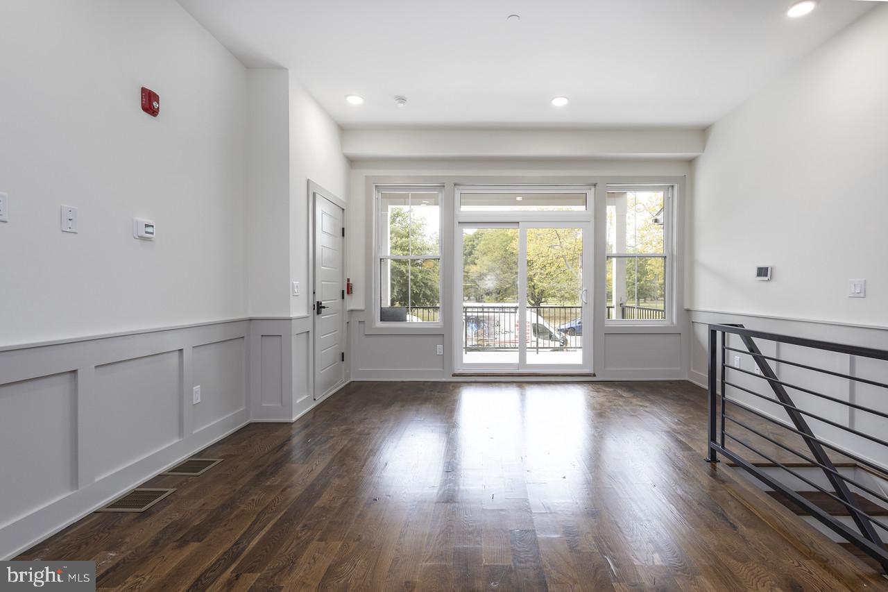 2227 North 33rd Street, Unit A Philadelphia, PA 19132 - Photo 2 of 13