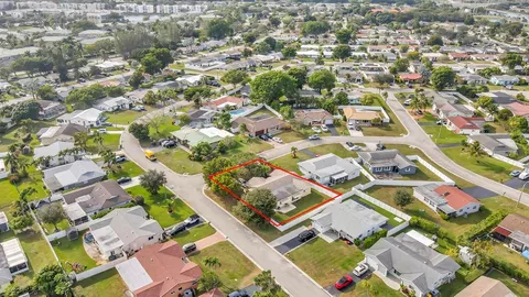 $525,000 | 8008 Northwest 102nd Way, Tamarac, FL 33321