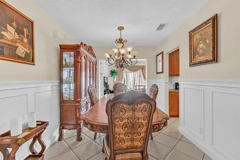 $525,000 | 8008 Northwest 102nd Way, Tamarac, FL 33321