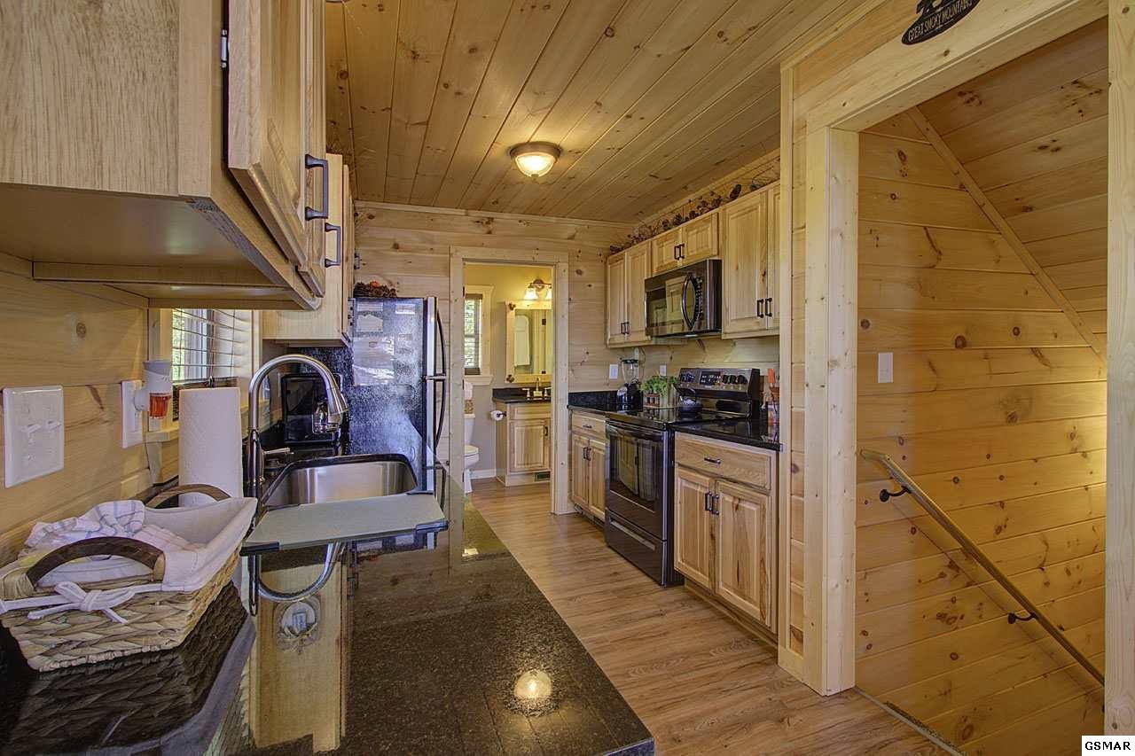 709 Topside Road, Unit WALNUTRIDGE Gatlinburg, TN 37738 - Photo 8 of 36 Gallery Image 8