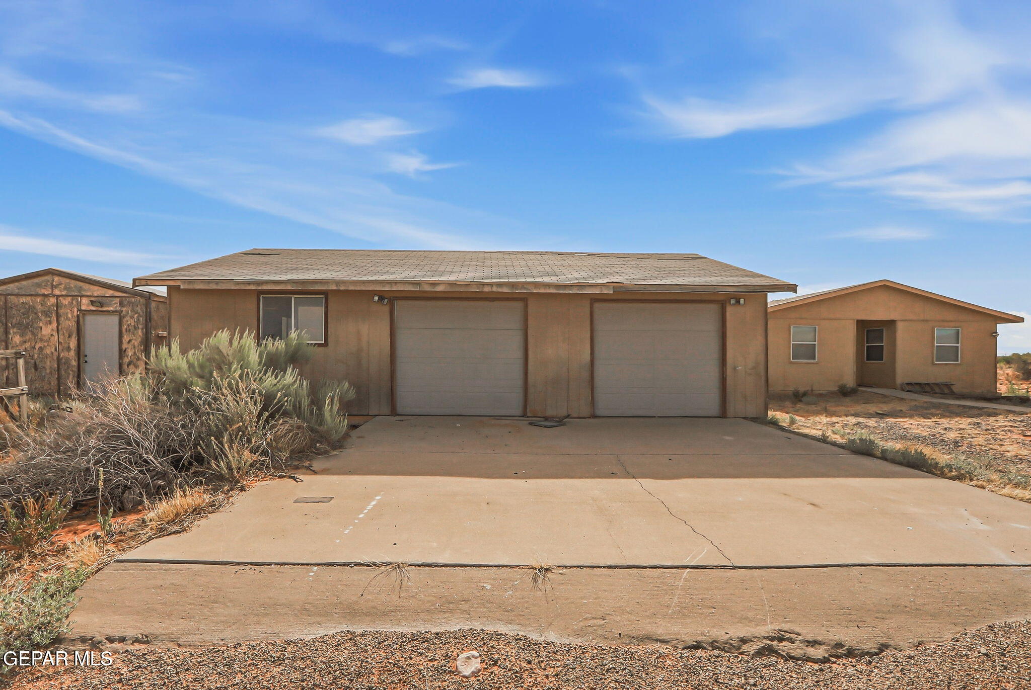 14424 Sam Hawken Road El Paso, TX 79938 - Photo 3 of 51 24-web-or-mls-IMG_1582