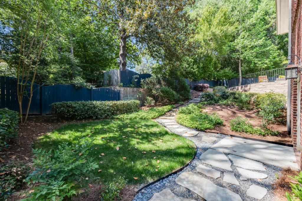 3282 Pinestream Road Northwest Atlanta, GA 30327 - Photo 51 of 54
