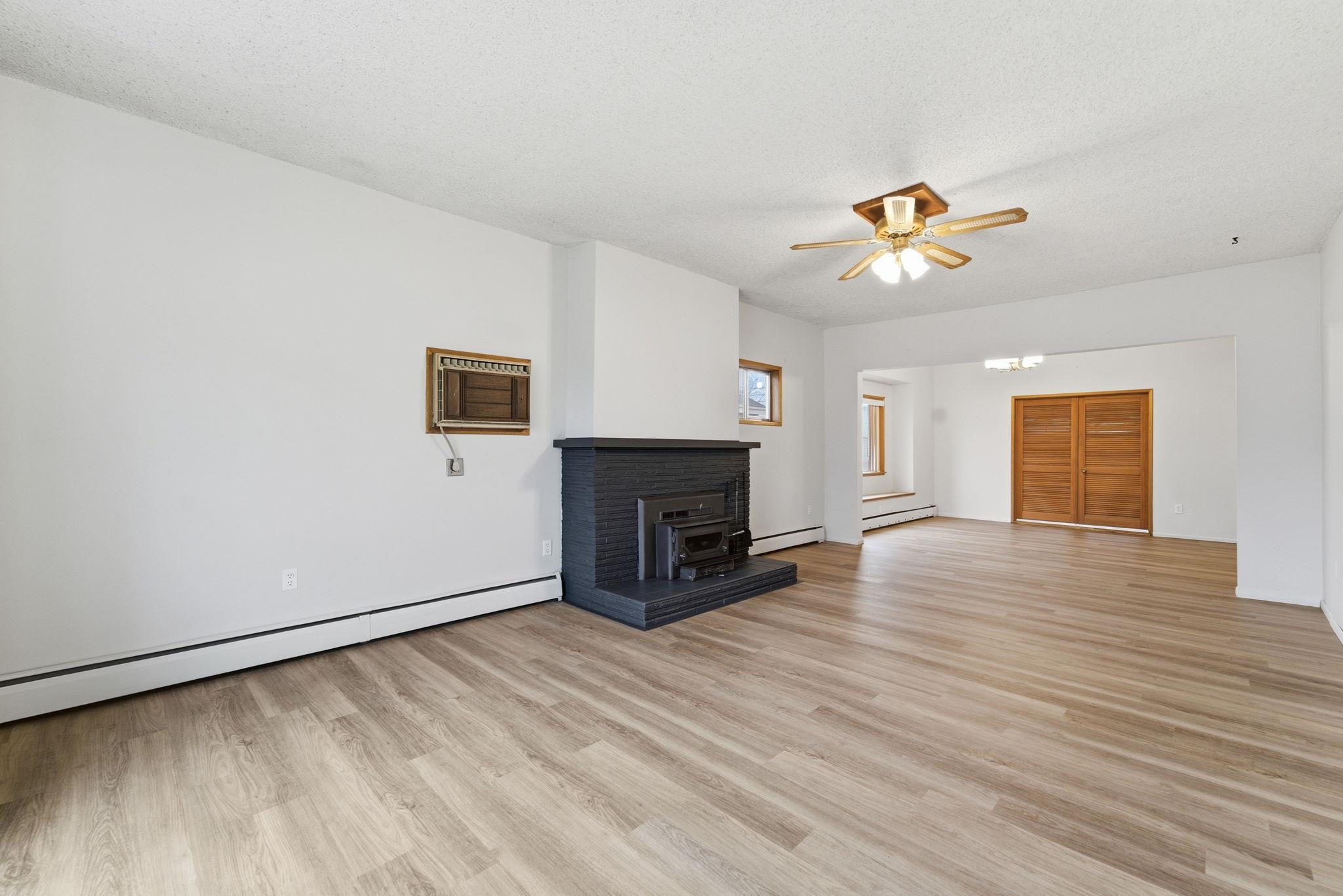 2617 West Cleveland Avenue Spokane, WA 99205 - Photo 3 of 50