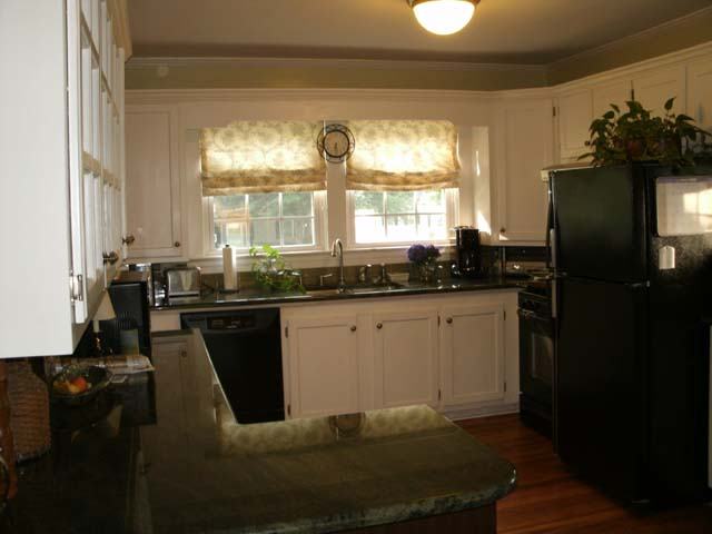 34 Riverside Drive Greenville, SC 29605 - Photo 4 of 14 Gallery Image 4
