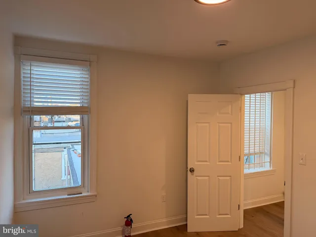 $1,995 | 1431 Wolf Street, Unit 2ND & 3, Philadelphia, PA 19145