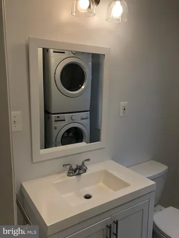 $1,995 | 1431 Wolf Street, Unit 2ND & 3, Philadelphia, PA 19145