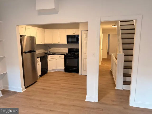 $1,995 | 1431 Wolf Street, Unit 2ND & 3, Philadelphia, PA 19145