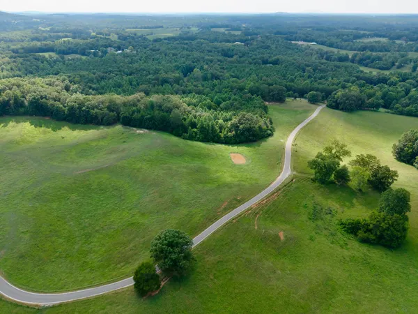 $89,500 | 2 West Of Barlow Road, Rock Island, TN 38581