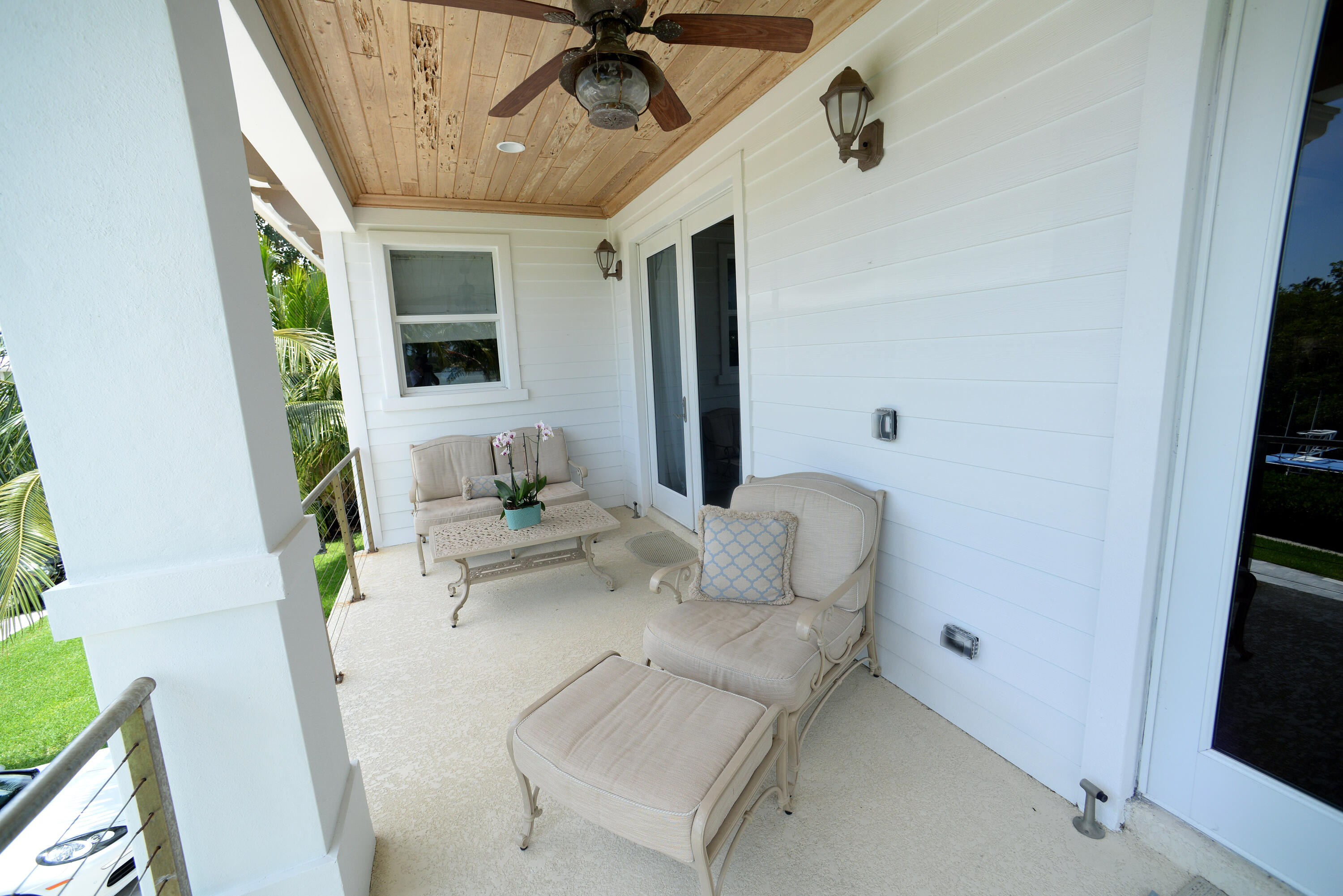 207 Killane Drive Jupiter, FL 33458 - Photo 54 of 59 207 Killane covered patio 3