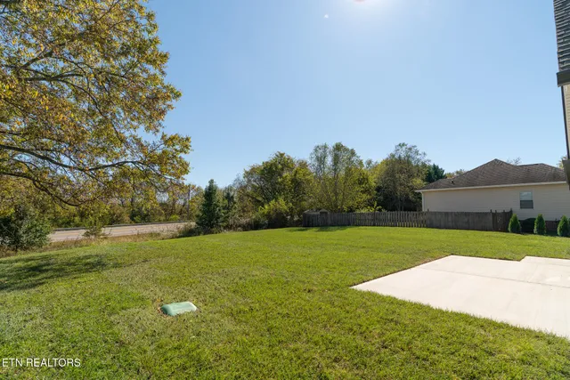 $649,860 | 2030 Cherokee Drive, Maryville, TN 37801