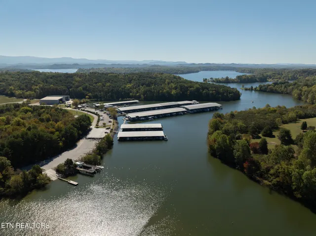 $649,860 | 2030 Cherokee Drive, Maryville, TN 37801