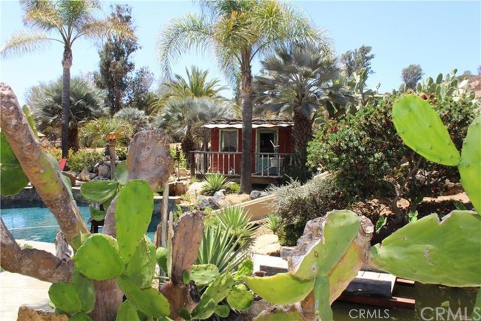 4937 Sweetgrass Lane Bonsall, CA 92003 - Photo 2 of 33 a picture of plants