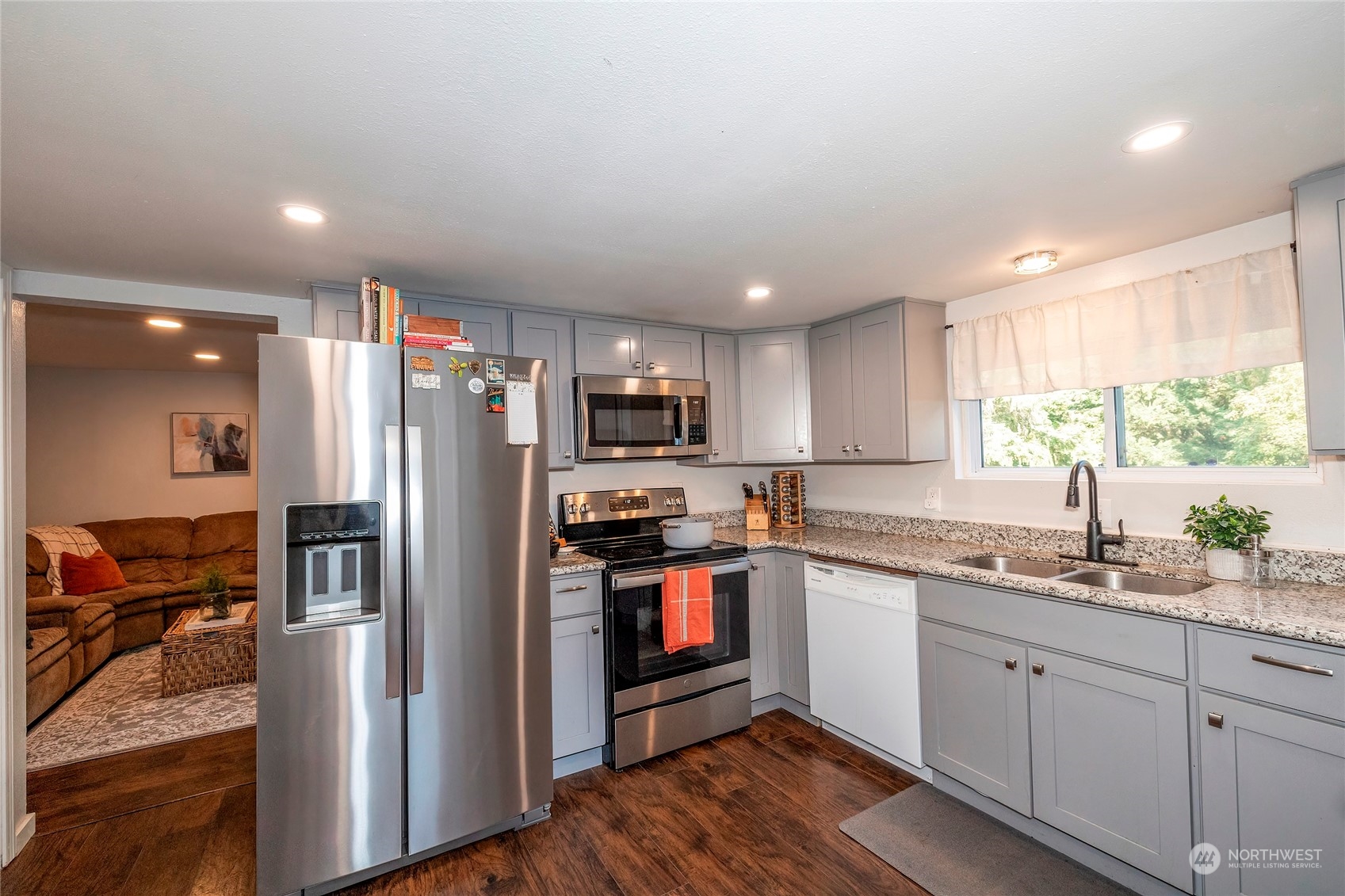 1564 Southwest Cook Road Port Orchard, WA 98367 - Photo 11 of 33 Gallery Image 11